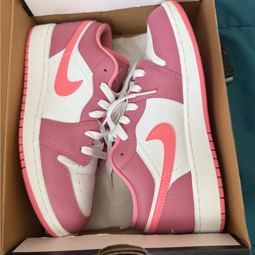 Jordan Air 1 Low Desert Berry and Coral Chalk